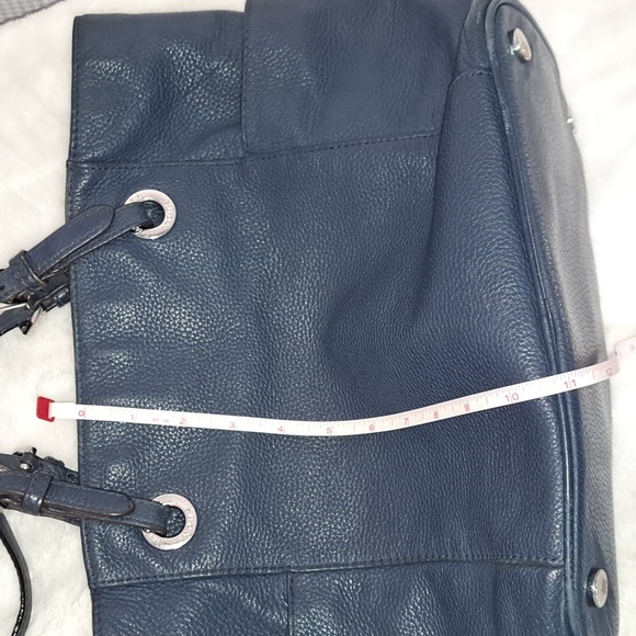Michael Kors- Authentic  Navy Leather Bag - Picture 13 of 16